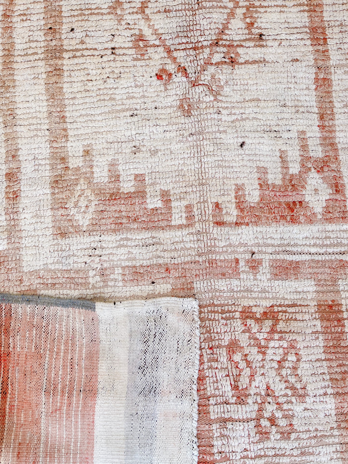 Rhamna Rug 270x176cm