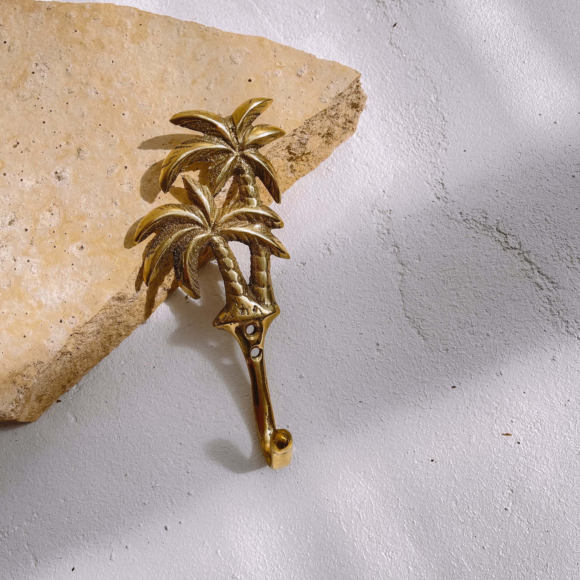 Brass palm tree wall hook