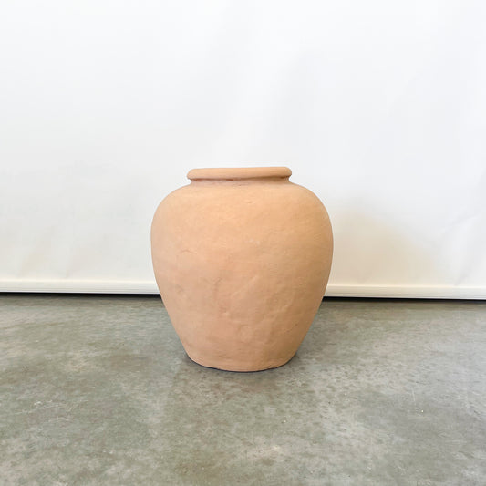 Il Vaso Terracotta Urn